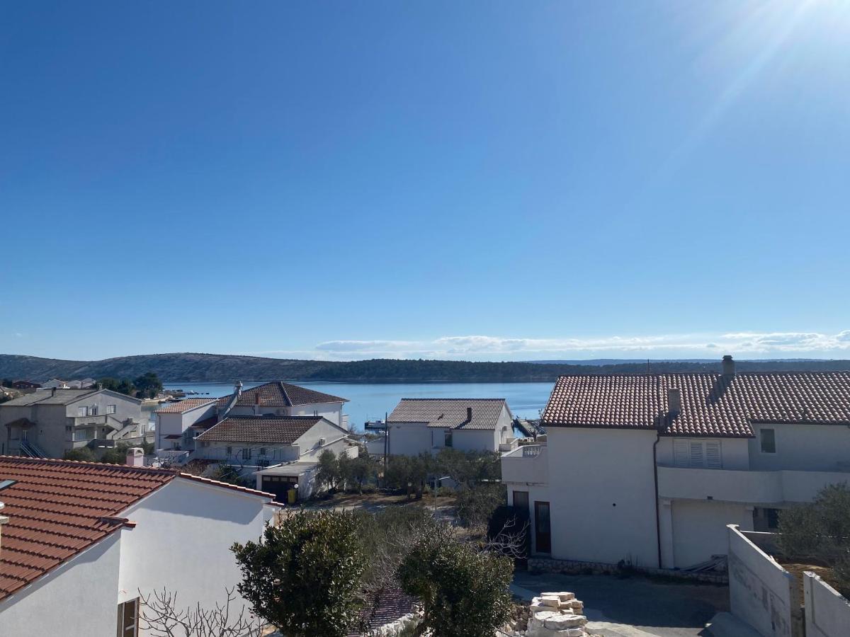Apartmani Begic 1 I 2 Barbat na Rabu Dış mekan fotoğraf